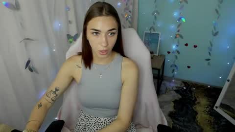 Snapshot of tayla_candy chatting on May 2026 11:50:01 AM Tayla online show from May 2026 11:50:01 AM