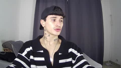 Snapshot of taylor_024 chatting on June 2026 04:58:02 AM independent model online show from June 2026 04:58:02 AM
