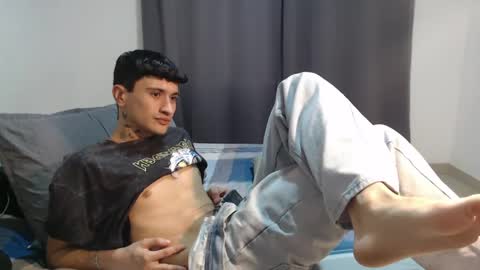 Snapshot of taylor_024 chatting on June 2026 06:20:01 AM independent model online show from June 2026 06:20:01 AM