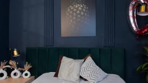 Taylor Bennet online show from March 2025 06:30:01 PM