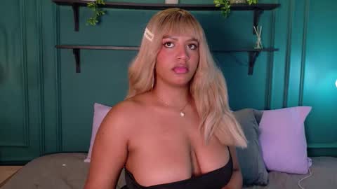 Taylor  online show from February 2026 11:49:01 PM