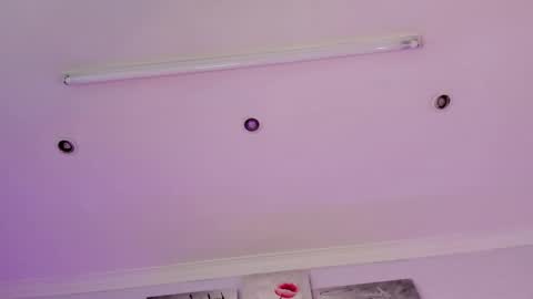 Taylor  online show from March 2026 06:48:02 PM