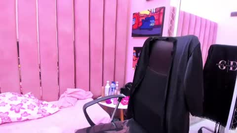 Snapshot of taylorbigass chatting on July 2026 02:59:01 AM taylorbigass online show from July 2026 02:59:01 AM