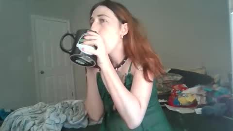 taylorslay online show from February 2026 06:06:01 PM