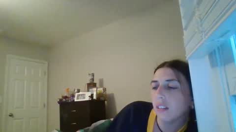 taylorslay online show from April 2026 11:40:02 PM