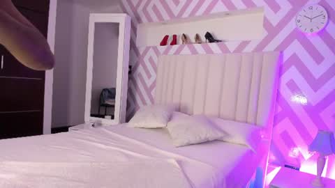 Snapshot of tayrasiny chatting on June 2026 04:47:01 AM Tayra horny for you online show from June 2026 04:47:01 AM