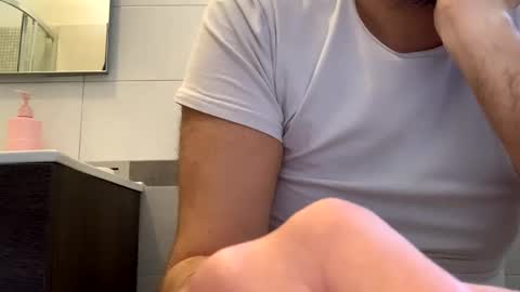 Tbest1986 online show from April 2026 09:13:01 AM