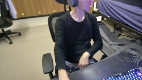 Tbone online show from October 2025 01:53:02 AM