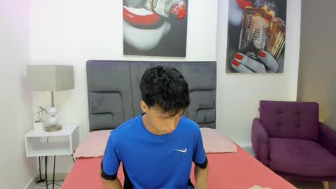 Team Twinks online show from October 2025 02:42:02 PM