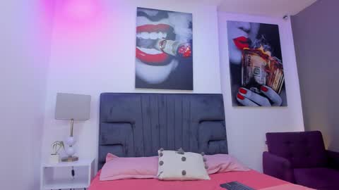 Team Twinks online show from November 2025 11:23:02 AM