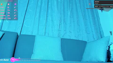 Charlee He online show from November 2025 04:05:01 PM