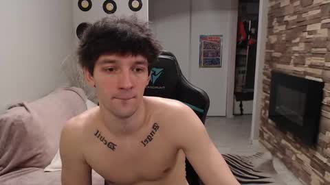 Teddy online show from November 2025 11:47:02 PM