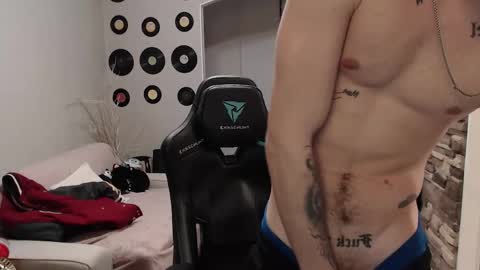 Teddy online show from November 2025 03:54:01 AM