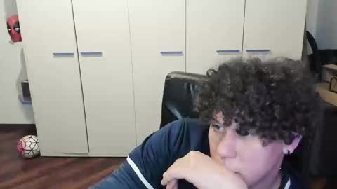 tedhmicro25 online show from October 2025 07:32:01 PM