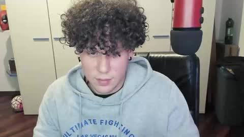 tedhmicro25 online show from November 2025 07:46:02 PM