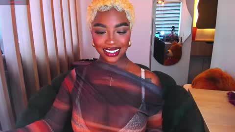 Snapshot of teerry__ chatting on November 2025 08:19:01 PM Teerry online show from November 2025 08:19:01 PM