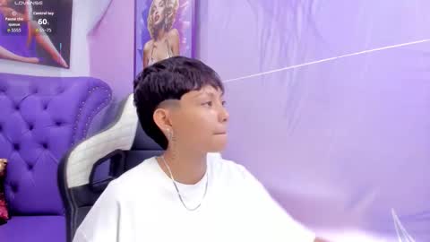 Snapshot of tefi_meow chatting on September 2025 12:30:01 PM Stefani  online show from September 2025 12:30:01 PM