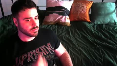 Snapshot of tehvillain chatting on February 2025 09:36:01 PM tehvillain online show from February 2025 09:36:01 PM