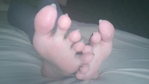 Viv West online show from March 2025 04:19:01 AM