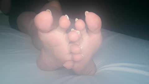 Viv West online show from September 2025 02:48:02 AM