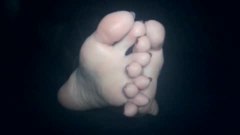 Viv West online show from November 2025 07:16:01 AM