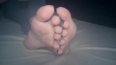 Viv West online show from February 2026 04:49:02 AM