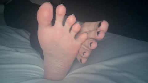 Viv West online show from February 2026 04:38:01 AM