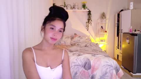 temptessa20 online show from November 2025 11:54:01 AM