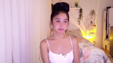 temptessa20 online show from November 2025 01:00:01 PM