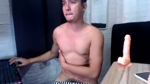 Snapshot of tempting_jon chatting on September 2025 07:10:02 AM tempting_jon online show from September 2025 07:10:02 AM