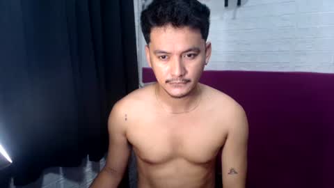 Snapshot of tempting_jon chatting on October 2025 07:12:02 AM tempting_jon online show from October 2025 07:12:02 AM