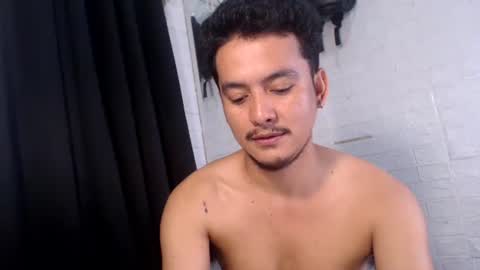 Snapshot of tempting_jon chatting on November 2025 10:25:02 AM tempting_jon online show from November 2025 10:25:02 AM