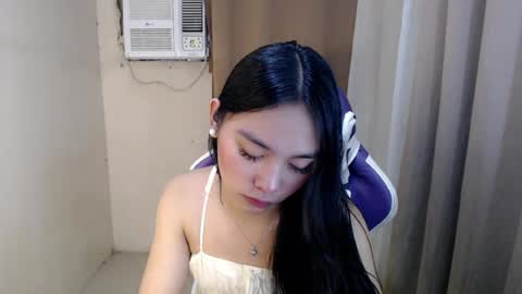 YOGIRL MAXINE online show from July 2026 05:10:02 AM