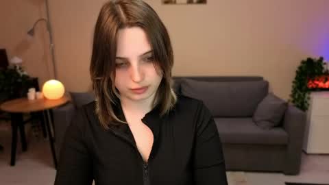 tender_meow online show from May 2026 07:21:01 PM