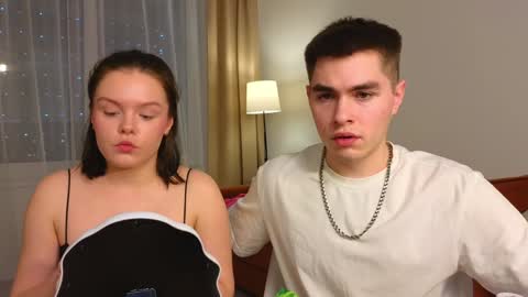 Snapshot of tenderlovesss chatting on January 2025 03:44:01 PM Amanda and Kenny online show from January 2025 03:44:01 PM