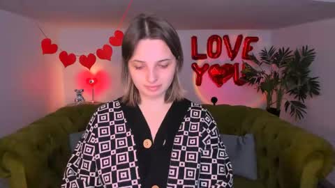 Snapshot of tendermeow chatting on March 2026 01:36:02 PM Lisa online show from March 2026 01:36:02 PM