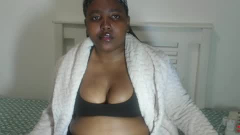 TenderousDoll online show from June 2026 07:18:02 PM