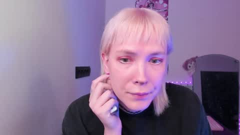 Snapshot of tenebrise chatting on May 2026 06:35:01 PM Kira online show from May 2026 06:35:01 PM
