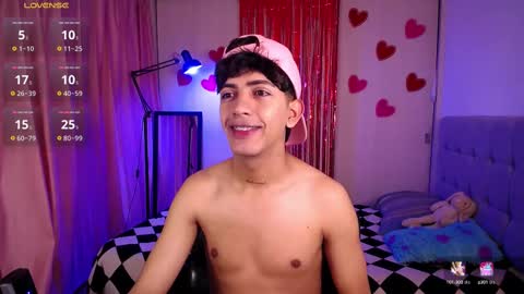 teo brown Independent model online show from February 2025 02:46:02 PM