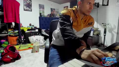 teoyes_ online show from March 2026 02:44:02 AM