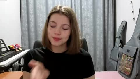 Snapshot of terranaufzinger chatting on May 2026 08:16:02 PM Anny Simpson online show from May 2026 08:16:02 PM