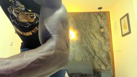terranze_z online show from January 2025 07:10:01 PM