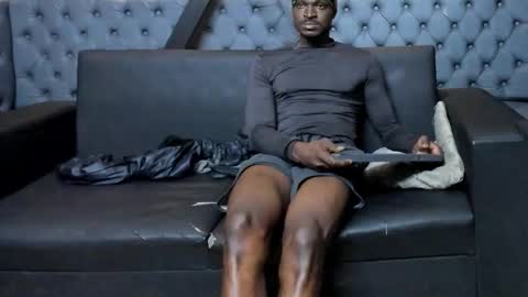 terranze_z online show from January 2026 08:12:01 PM