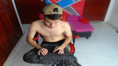 Snapshot of terryy_hot chatting on April 2026 07:22:01 AM terryy_hot online show from April 2026 07:22:01 AM