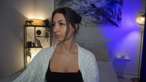 Tessa online show from February 2026 02:44:01 PM