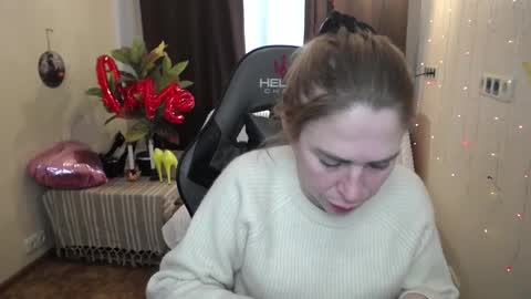 tessadaybreak online show from February 2025 01:33:01 PM