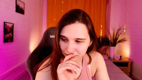 Tessa online show from January 2026 09:35:01 AM