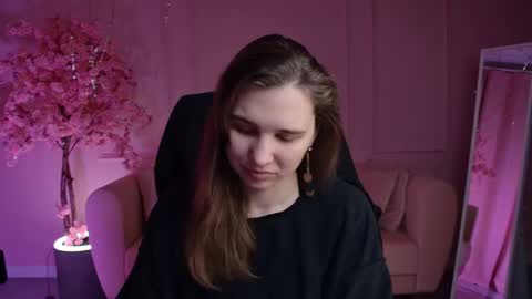 Tessa online show from May 2026 05:15:01 AM