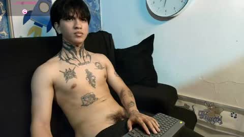 Snapshot of tessarion_black chatting on June 2026 05:56:01 AM Tessarion online show from June 2026 05:56:01 AM