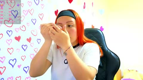 Tessy online show from April 2026 03:18:02 PM